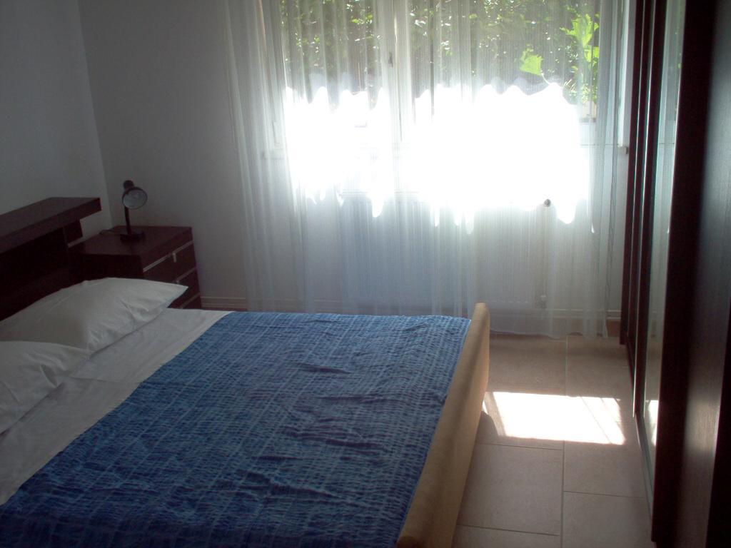 Apartment Karmen Trogir Bilik gambar