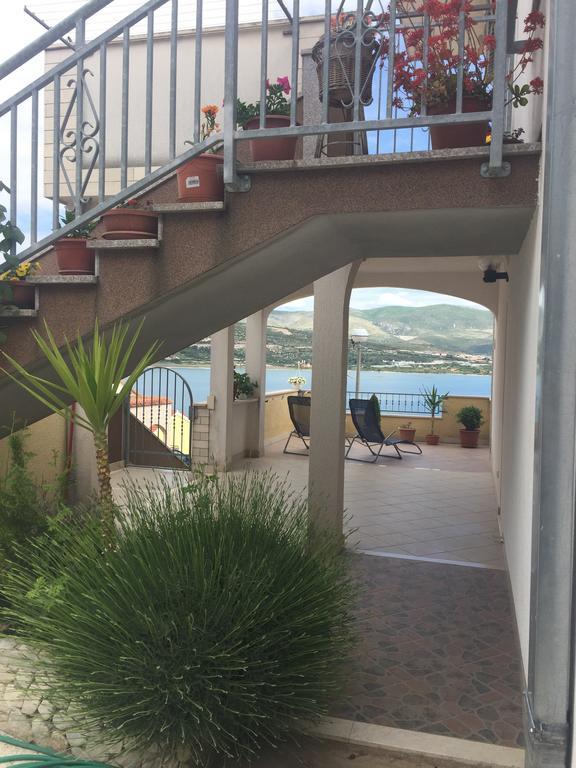 Apartment Karmen Trogir Luaran gambar